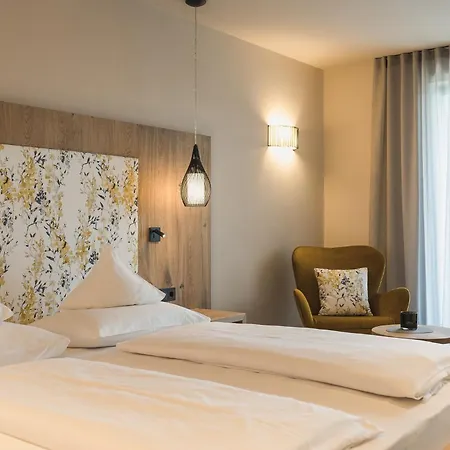 Landsitz Stroblhof 4*